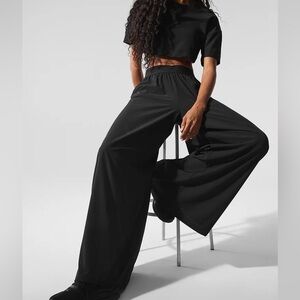 ALO Yoga Mesh Mirage Wide Leg Trousers- Size Small